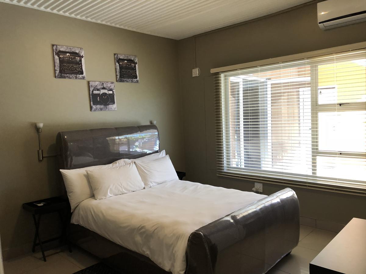 City Lodge Etosha Omuthiya Экстерьер фото